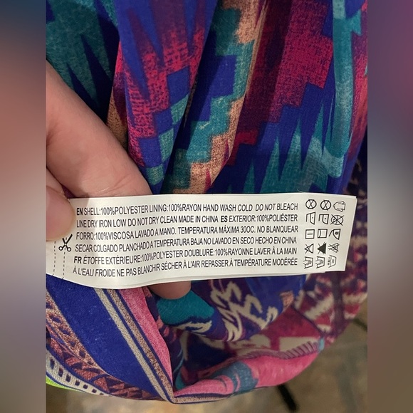 Forever 21 Colorful Sleeveless Dress size Small - Picture 10 of 10